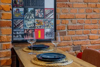 Апартаменты на Нижней Красносельской Beatles — sm.webp
