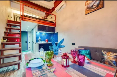 Дизайнерский Loft в центре Москвы 2+2 — sm.webp