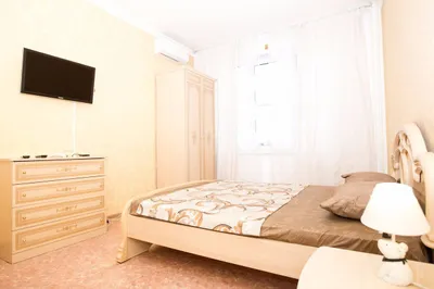 Трехкомнатная квартира в центре на Соборной возле Цирка — xl.webp