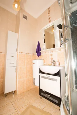 Трехкомнатная квартира в центре на Соборной возле Цирка — sm.webp