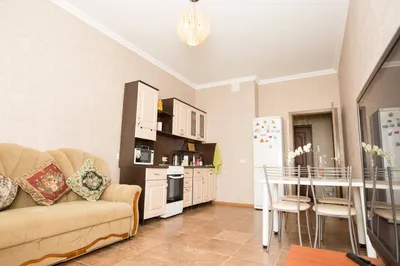 Трехкомнатная квартира в центре на Соборной возле Цирка — sm.webp