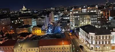 В историческом центре Москвы, в 1 минуте пешком от метро Полянка — sm.webp