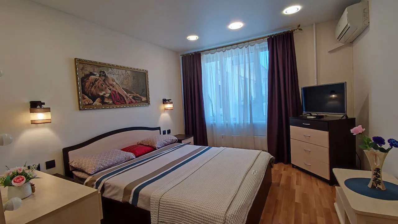 В историческом центре Москвы, в 1 минуте пешком от метро Полянка — xl.webp