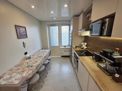 В историческом центре Москвы, в 1 минуте пешком от метро Полянка — sm.webp