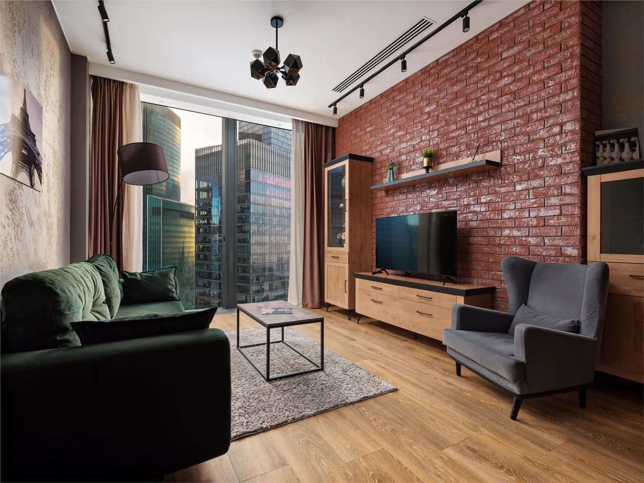 Neva Loft — xl.webp