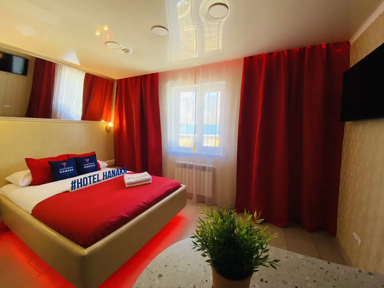 Просторная студия у метро — xl.webp