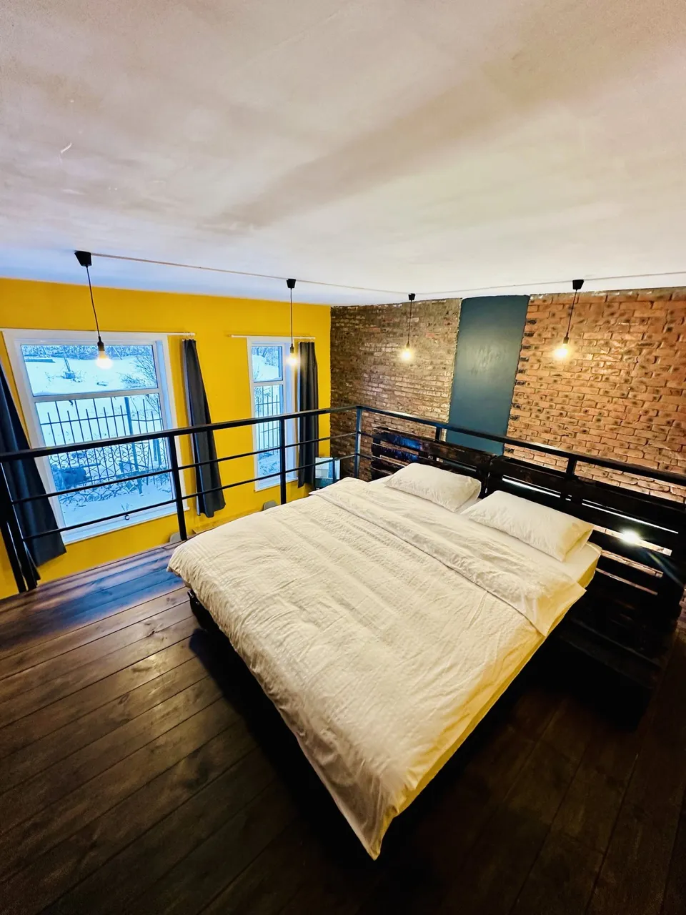 Яркие апартаменты в стиле LOFT — xl.webp
