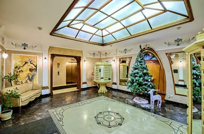 Квартира с видом на Смольный собор — sm.webp