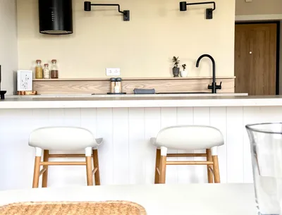 Nordic с балконом и видом на крыши  — sm.webp