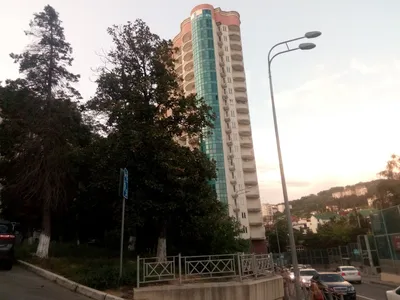 Квартира с двумя спальнями в доме у Дендрария — sm.webp