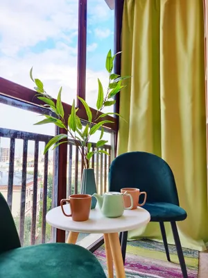 Квартира с большой кроватью и рабочим столом в 3 минутах пешком от метро — sm.webp