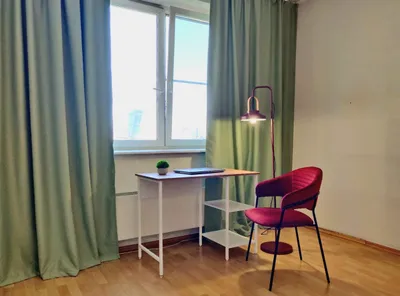 Квартира с большой кроватью и рабочим столом в 3 минутах пешком от метро — xl.webp