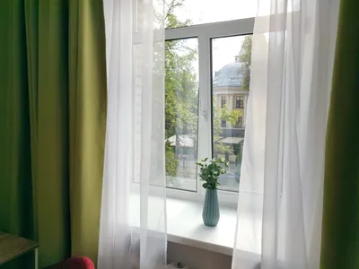 2 минуты пешком до метро, 2 изолированные спальни, рабочий стол — sm.webp