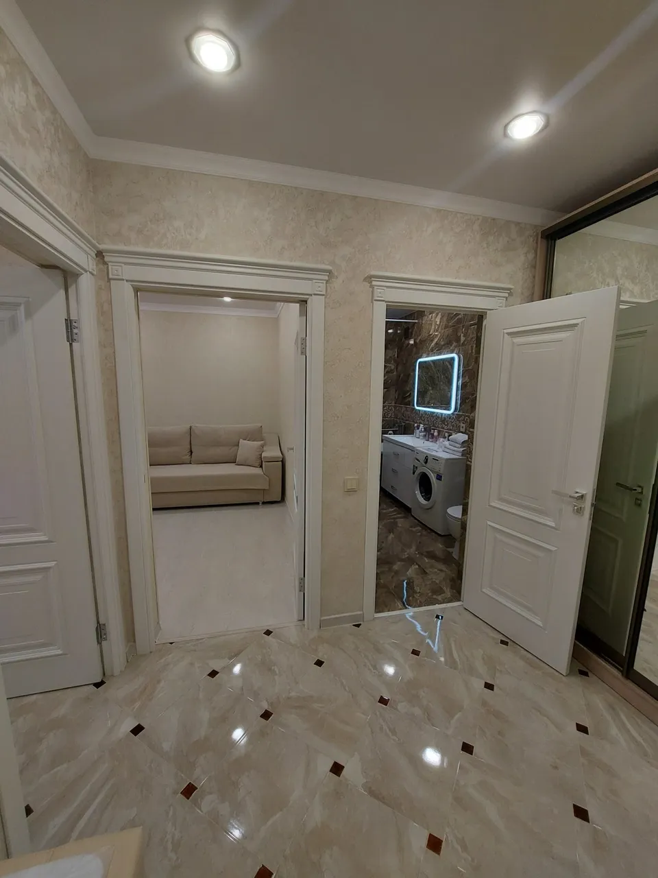 Апартаменты класса Люкс с панорамными окнами — xl.webp