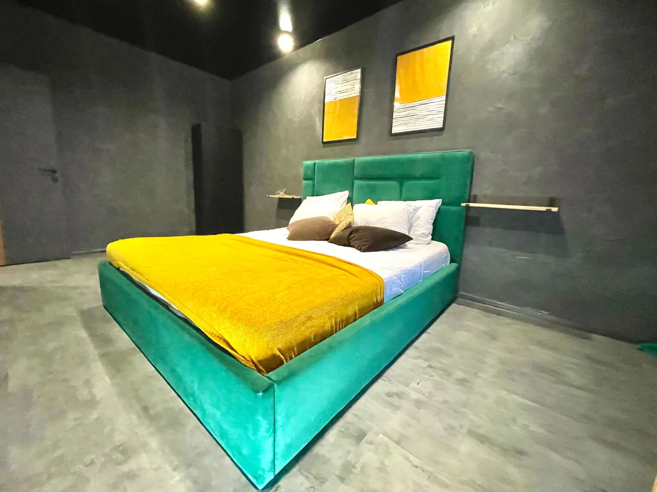 2-к. квартира, 80 м², 13/21 эт. — xl.webp