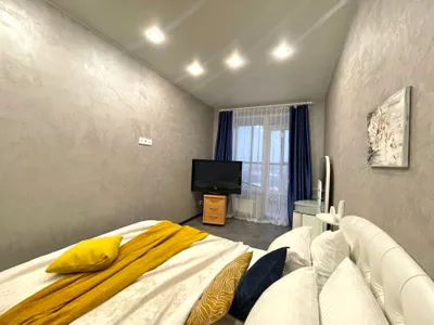2-к. квартира, 80 м², 13/21 эт. — sm.webp