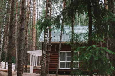 Дом у реки — sm.webp