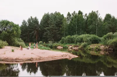 Дом у реки — sm.webp