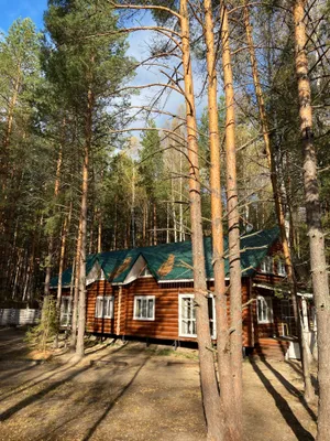 Дом у реки — sm.webp