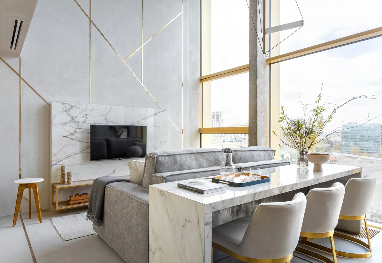 Gold Penthouse — xl.webp