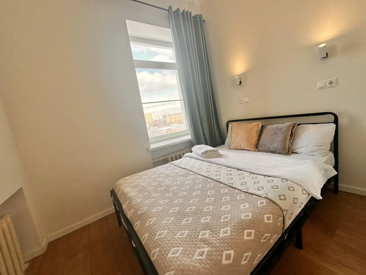 Комфортная студия у метро со всеми удобствами — xl.webp