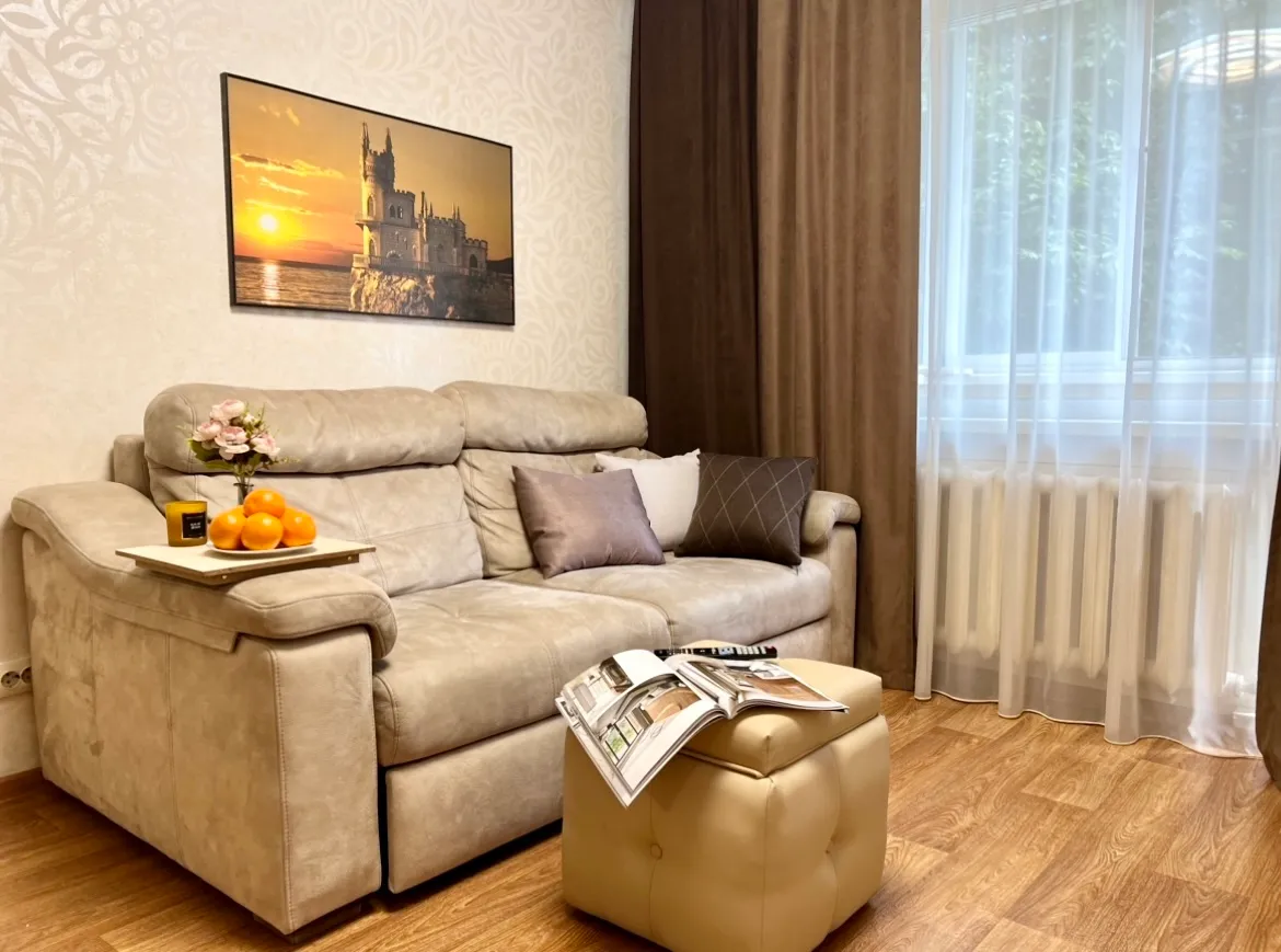 Уютная 2к квартира возле м. "Площадь Маркса" — xl.webp