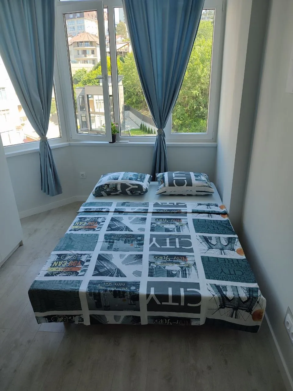 Студия 96 в центре Сочи 17 кв.м. в 18 минутах пляж — xl.webp