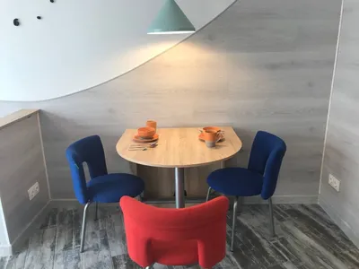 Английский двор — sm.webp