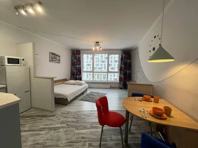 Английский двор — sm.webp