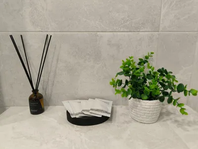 У пляжа на 5 спальных мест в современном комплексе — sm.webp