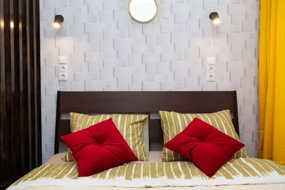 Яркая студия у м. Октябрьское поле — sm.webp