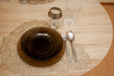 Светлая студия с большими окнами — sm.webp