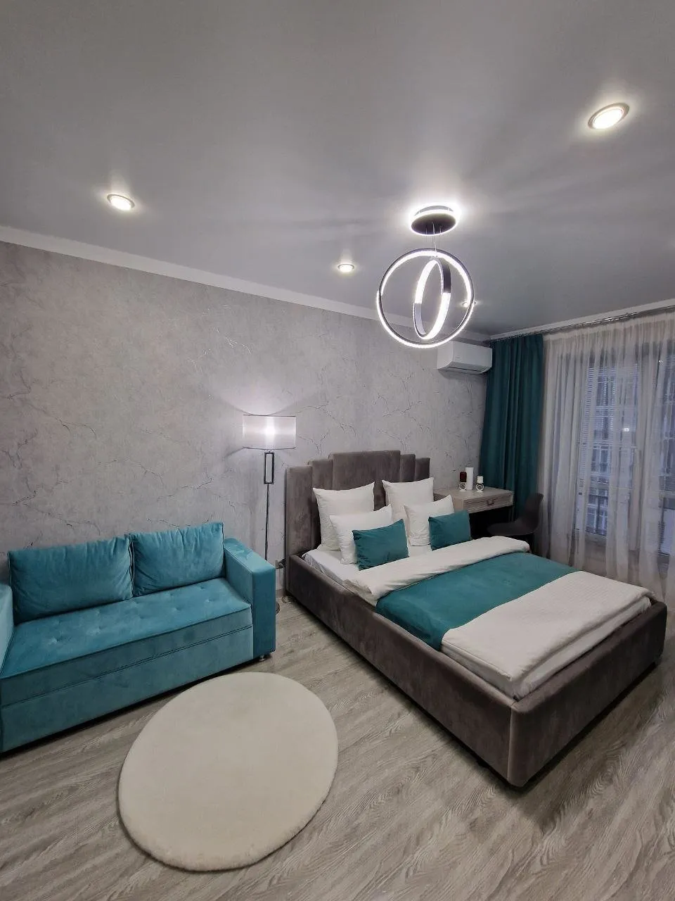 Апартаменты Flatirini в 10 минутах от центра — xl.webp