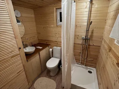 Дом в лесу — sm.webp