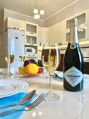 Уютная квартира на Крымской 34 — sm.webp