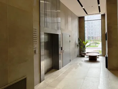 Современная новая квартира у Мещерского парка — sm.webp