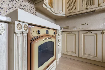 Студия в стиле классики близ Финского залива. — sm.webp