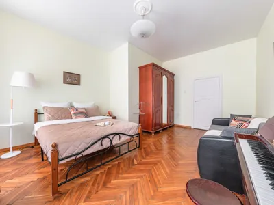 2-комнатная квартира в центре Петербурга. — xl.webp