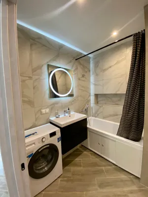 Лайнер на ул.Максима Горького — sm.webp