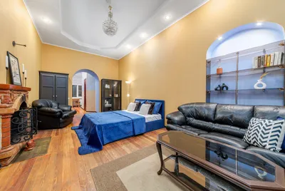 Видовые Люкc-апaртамeнты с камином и 2-мя cпaльнями на набepeжной Канала Грибоедова — sm.webp