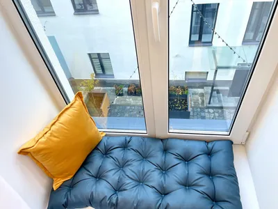 Уютная студия с прекрасным видом в 3 минутах от метро Василеостровская — sm.webp