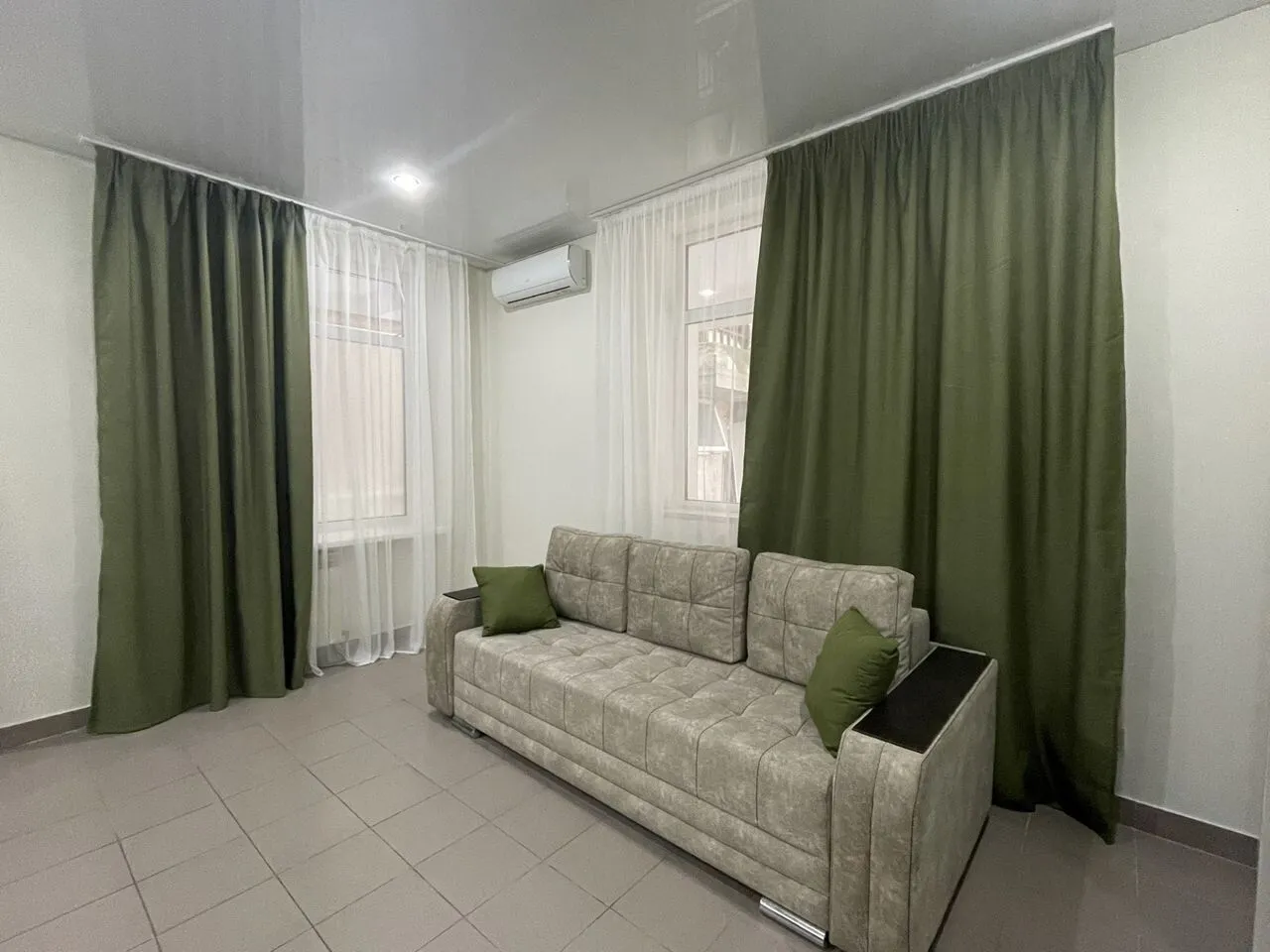 Студия рядом с морем  — xl.webp