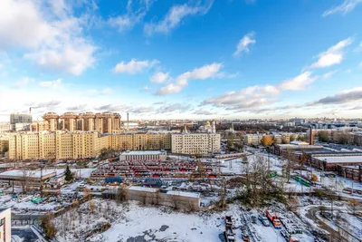 Видовая квартира с балконом у метро — sm.webp