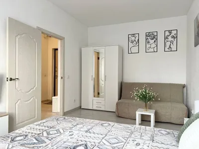 Уютно и точка!Квартира рядом с метро, бол.Вредена  — sm.webp