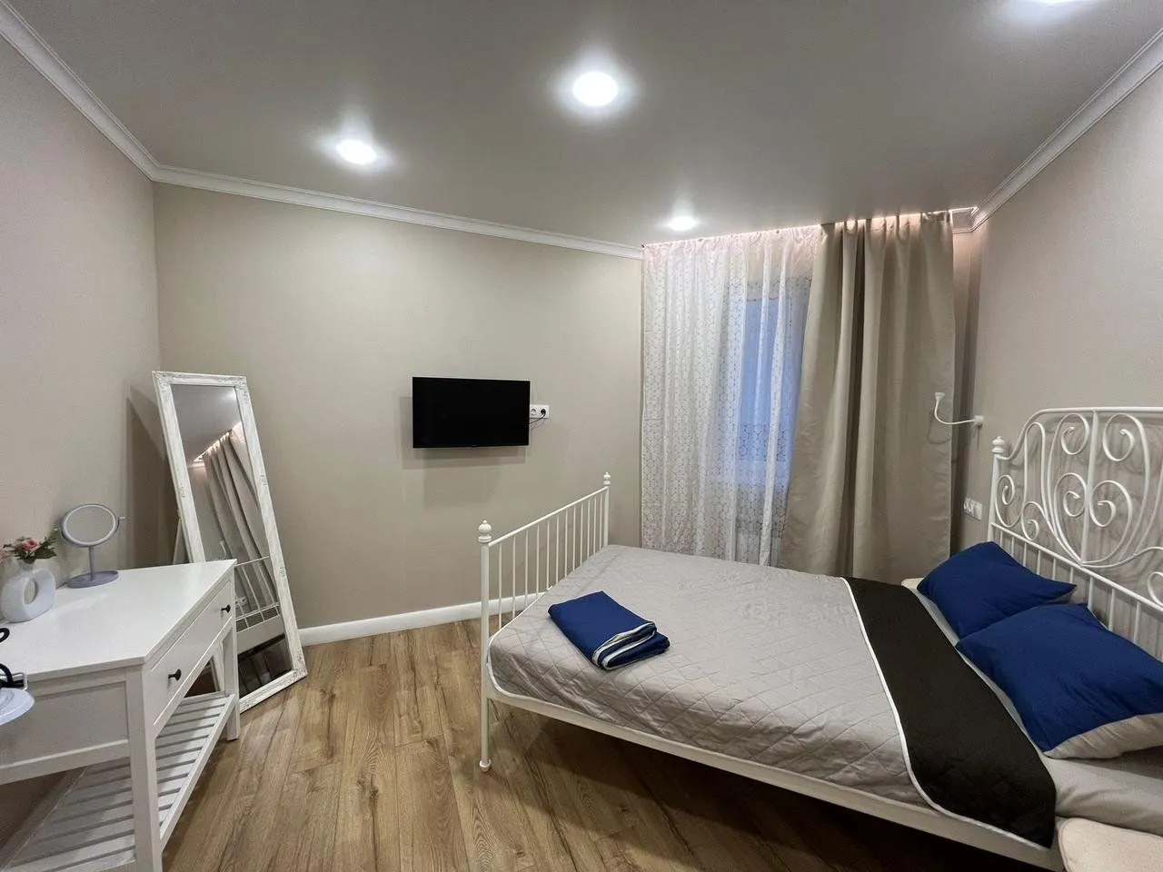 Квартира 2х комнатная в ЖК Мoрская Симфoния. — xl.webp