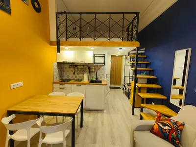 Сдается в аренду уютная двухэтажная квартира с джакузи — xl.webp