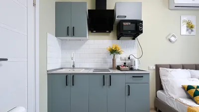 Студия в зеленых тонах — xl.webp