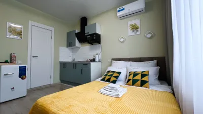 Студия в зеленых тонах — sm.webp