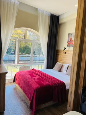 Уютный апартамент с большим балконом  — xl.webp