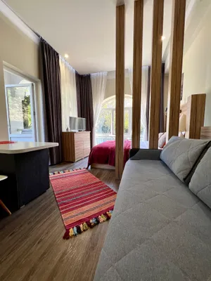 Уютный апартамент с большим балконом  — sm.webp